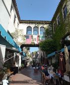 Santa Barbara Downtown (may 2012) (2) (cropped).jpg